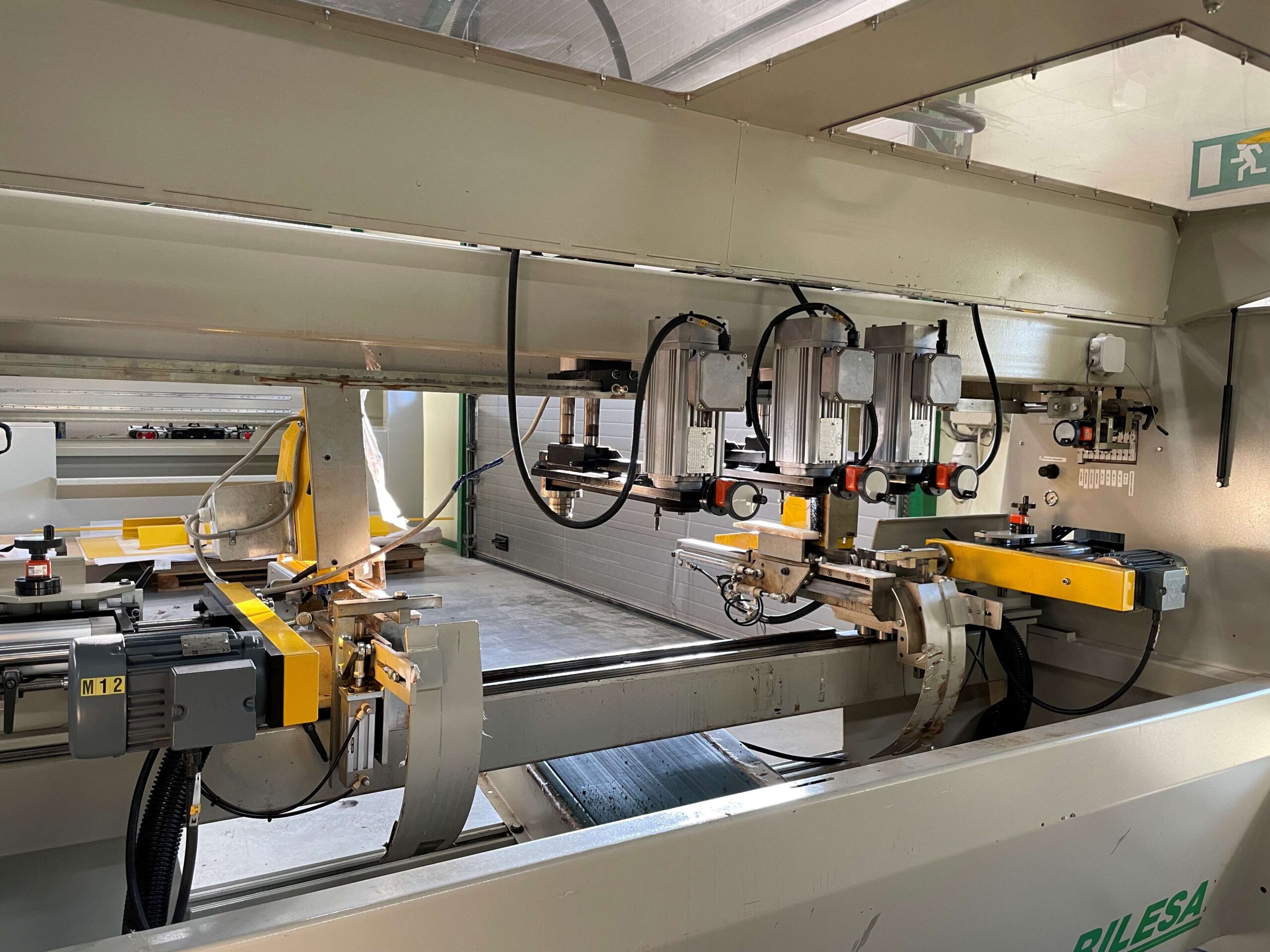 VLG 1524 machine (3)